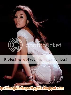 Michelle Reis - Beautiful